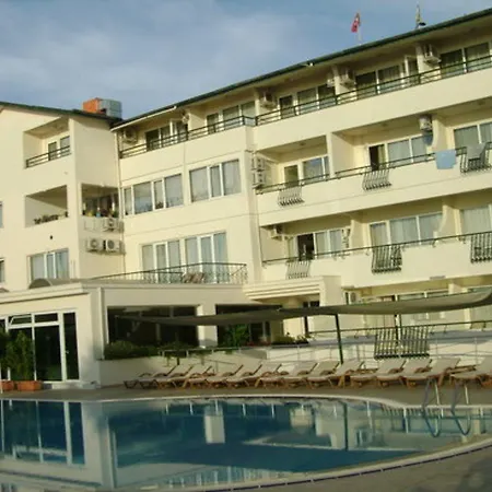 Aquabella Beach Отель